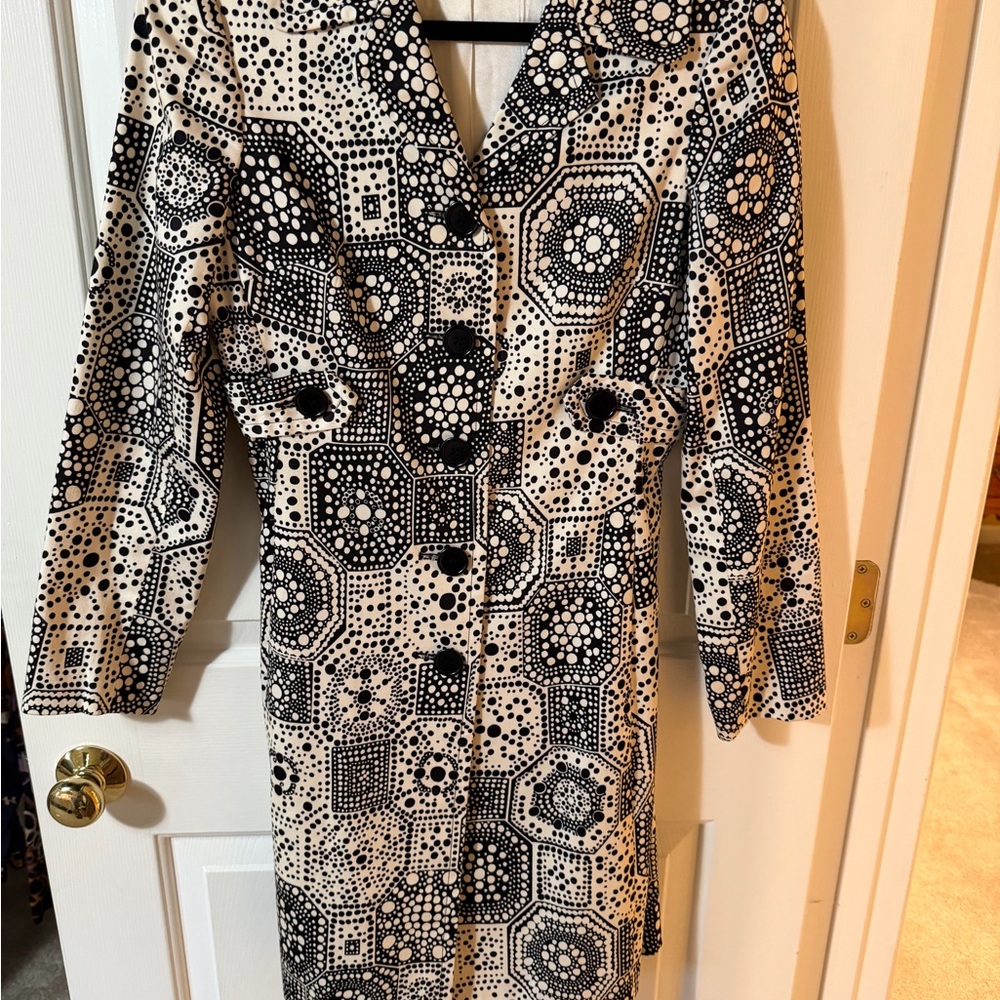 Trina Turk Geometric Black and Cream Long Sleeve Coat